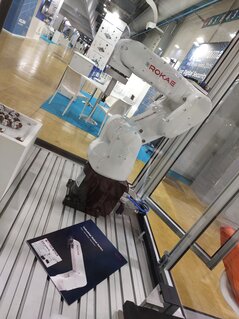 ROBOT NB4 PICK & PLACE