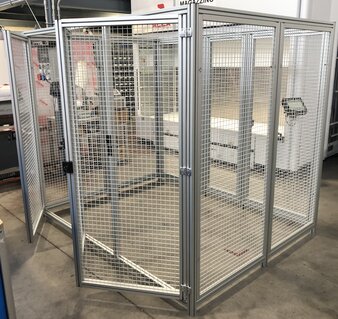 PROTEZIONI DI SICUREZZA, CABINE E RECINZIONI
